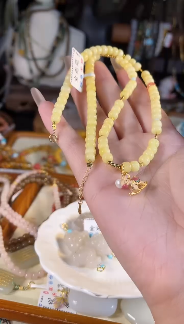 【闪购商品】蜜蜡项链银S925镶嵌多样性发货其一