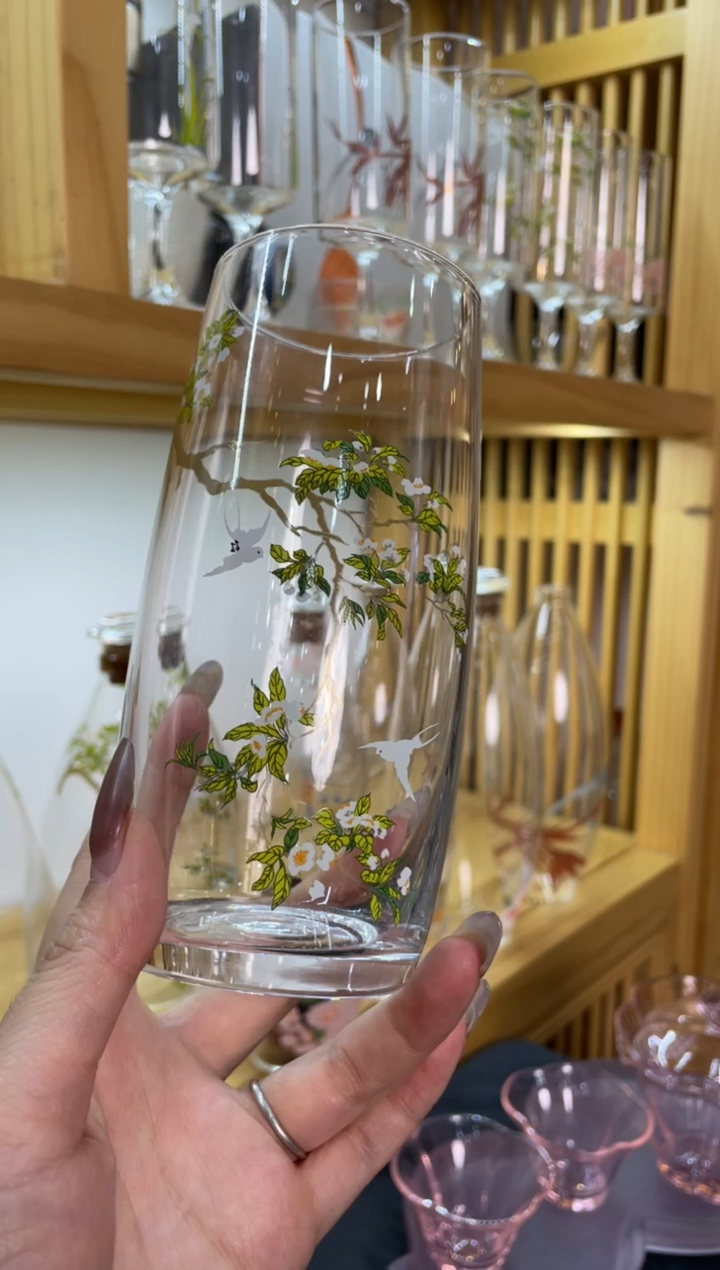 梨花白燕绿茶杯啊啊