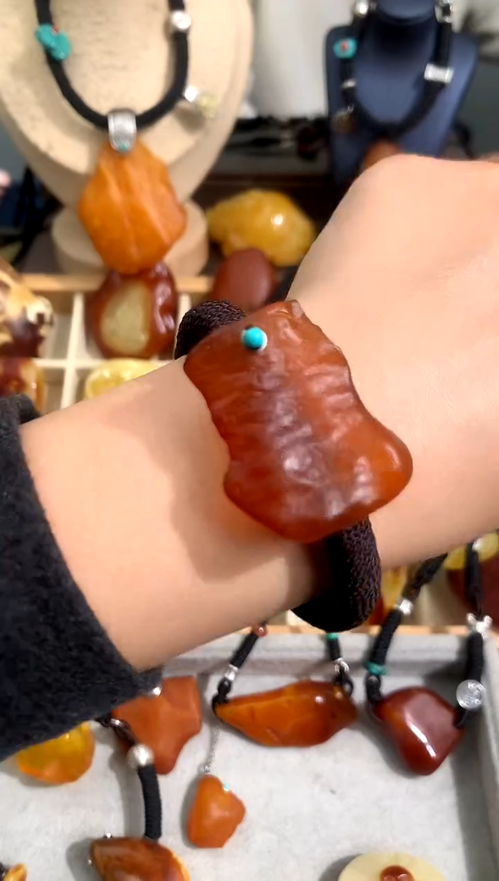 【闪购商品】蜜蜡裸石未镶嵌似玉