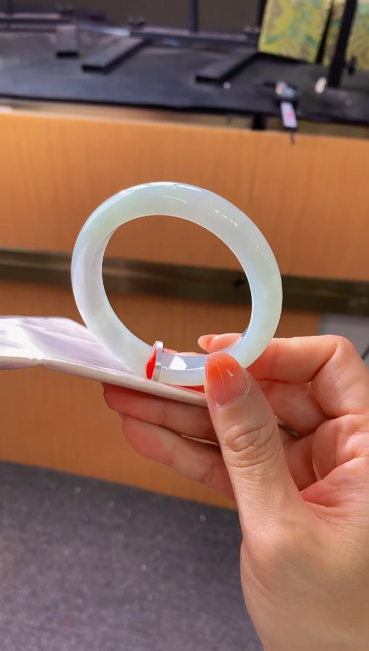 未镶嵌手镯翡翠-Q28 圈口52.2 