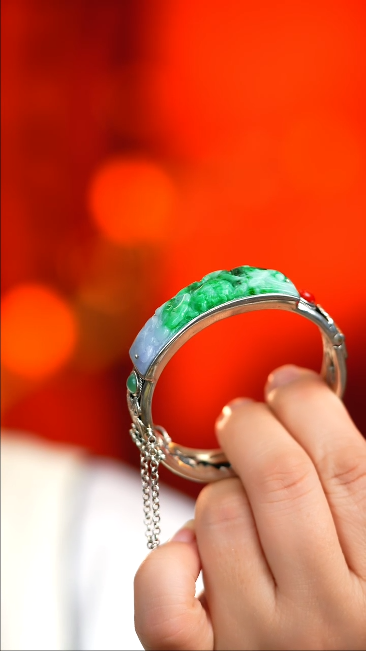 银S925镶嵌手镯翡翠庄**妞新款