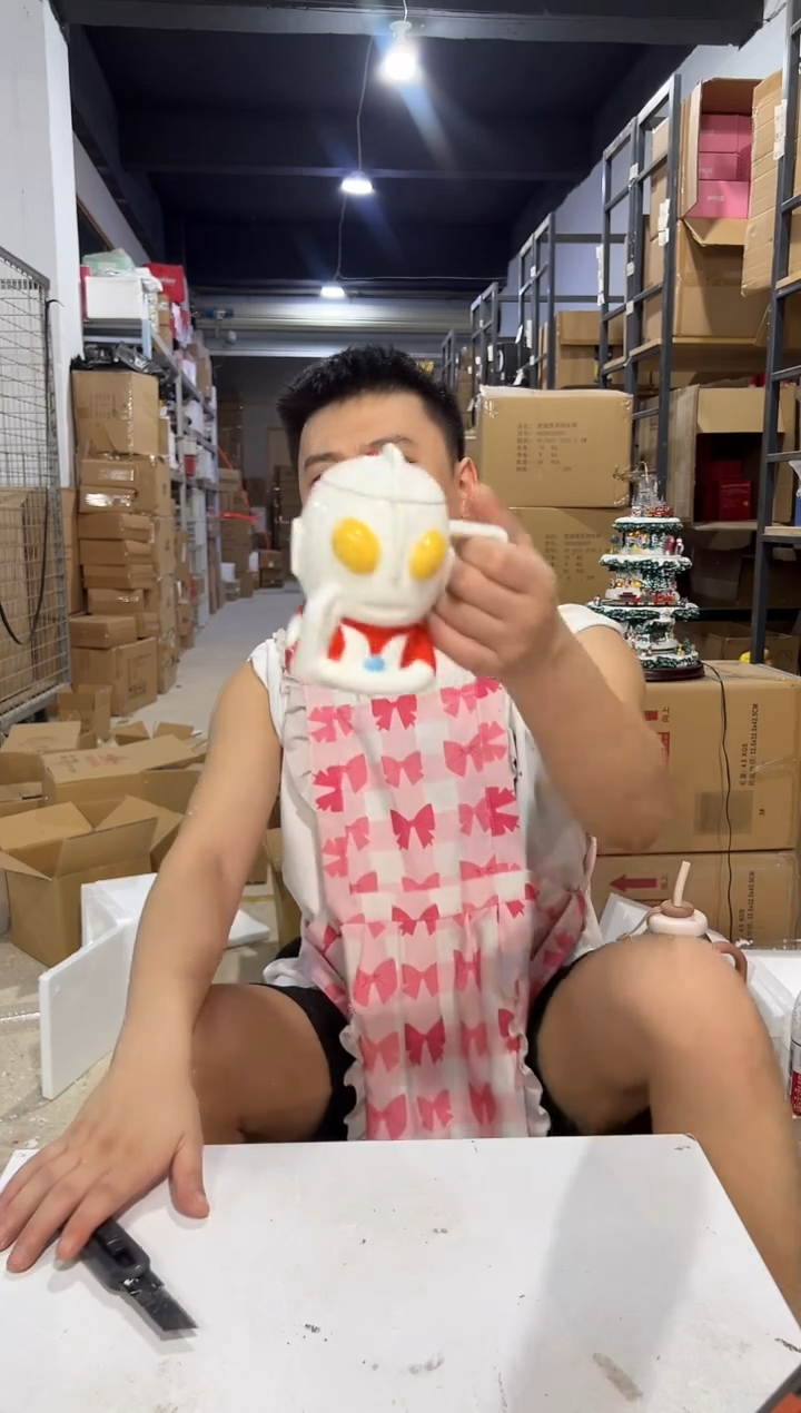 瓷片陶瓷奥特曼带盖杯