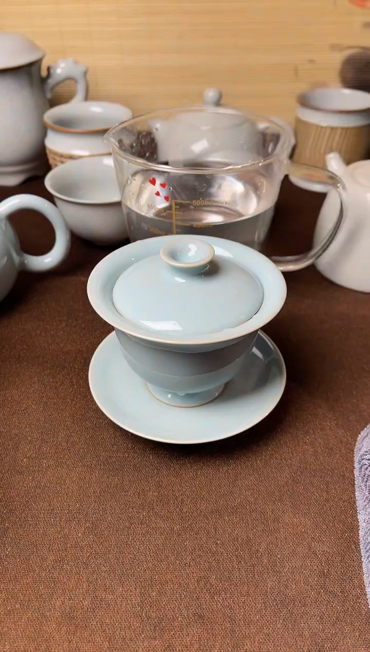 特价福利-微瑕天青釉纯手工100cc三才高足元宝盖碗