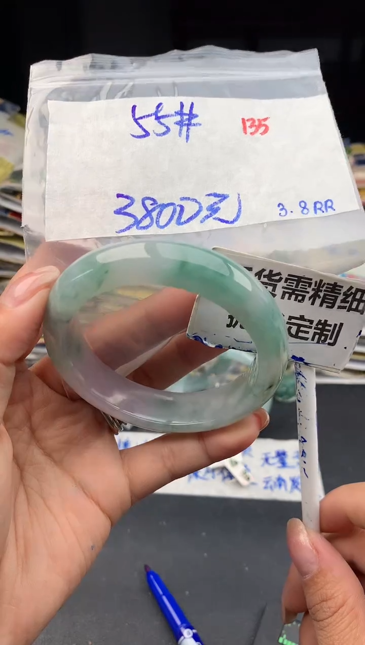 【闪购商品】定制翡翠未镶嵌135毛货需精细抛光多样性1件3800元