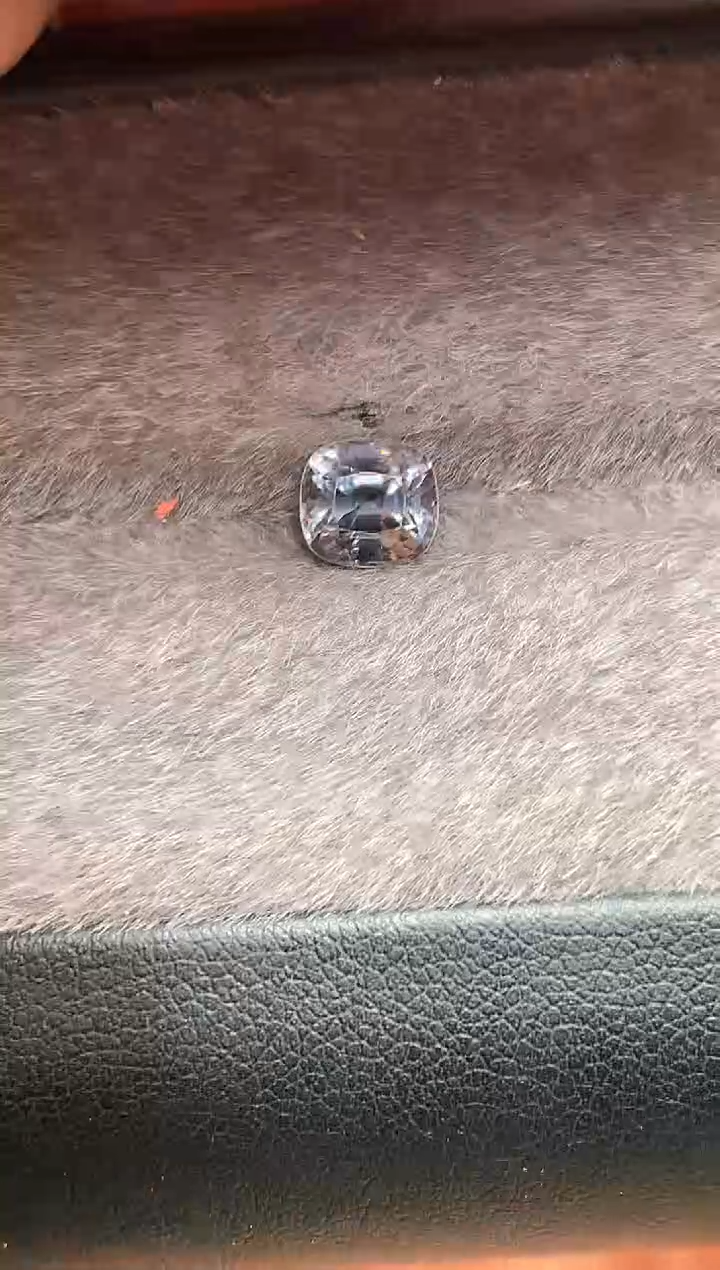 【闪购商品】定制尖晶石裸石未镶嵌枕型 星空灰色调尖晶石 1.32ct