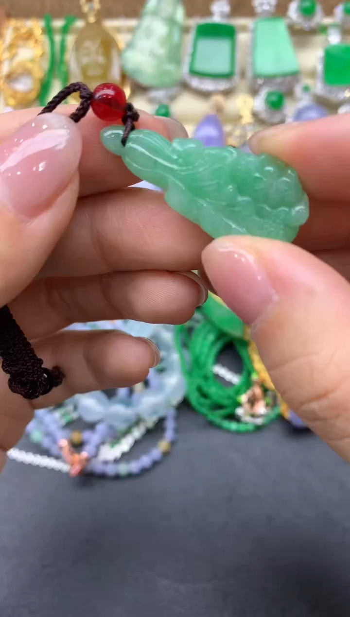 【闪购商品】翡翠颈饰未镶嵌17中国好珍宝
