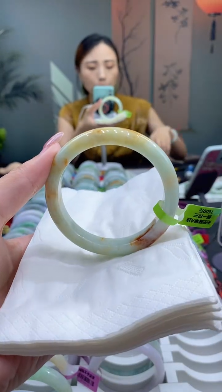 未镶嵌手镯翡翠000039302