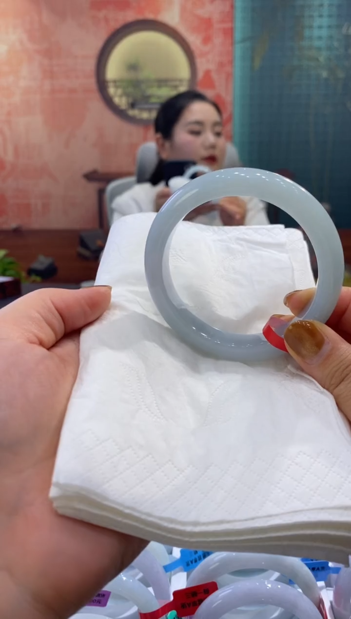 未镶嵌手镯翡翠多人00016625