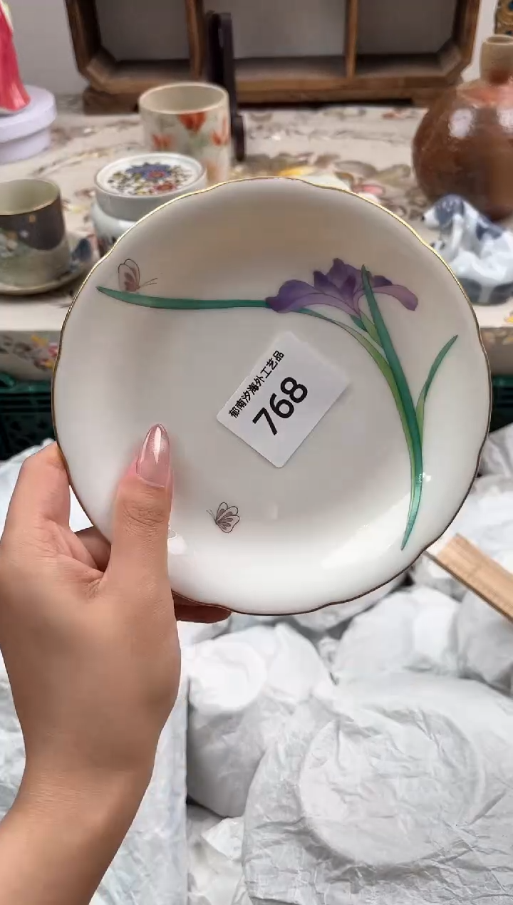 瓷片汶*师B         768