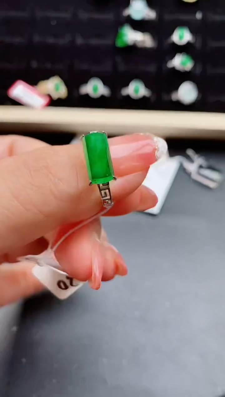 【闪购商品】翡翠戒指银S925镶嵌508500