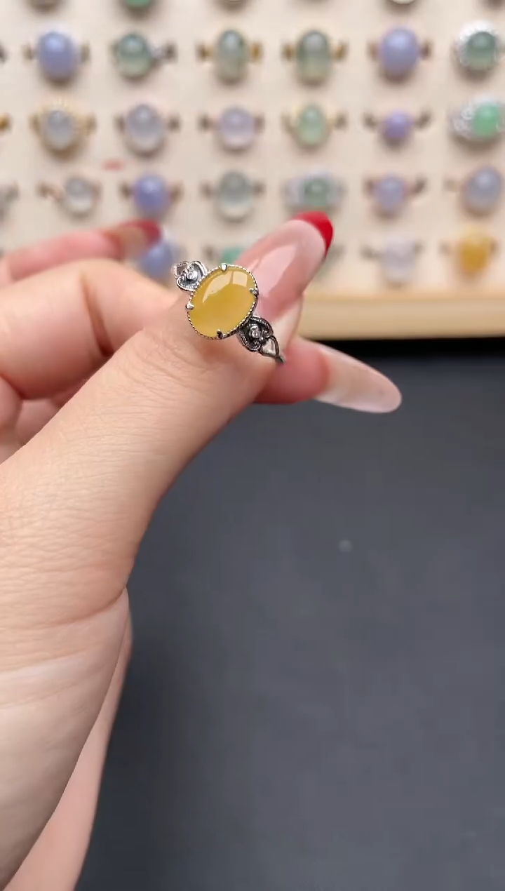 【闪购商品】翡翠戒指银S925镶嵌一物一证一礼盒