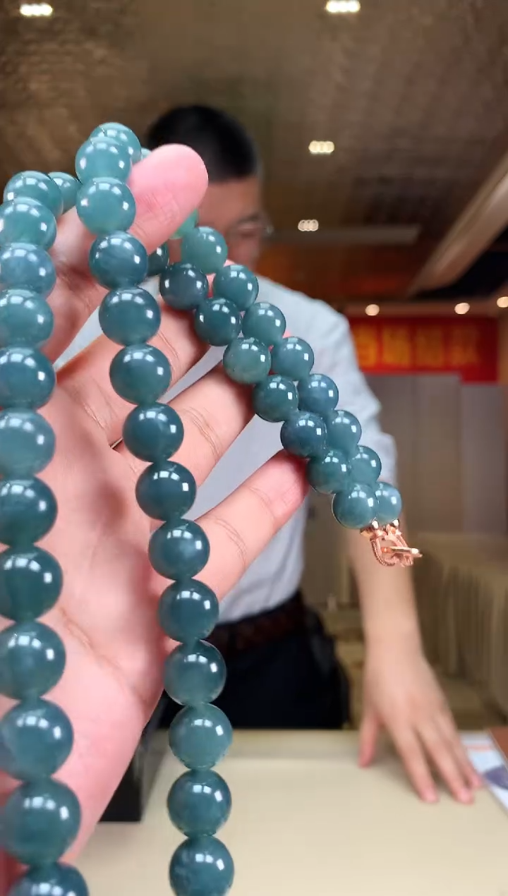 【闪购商品】翡翠颈饰未镶嵌        *759