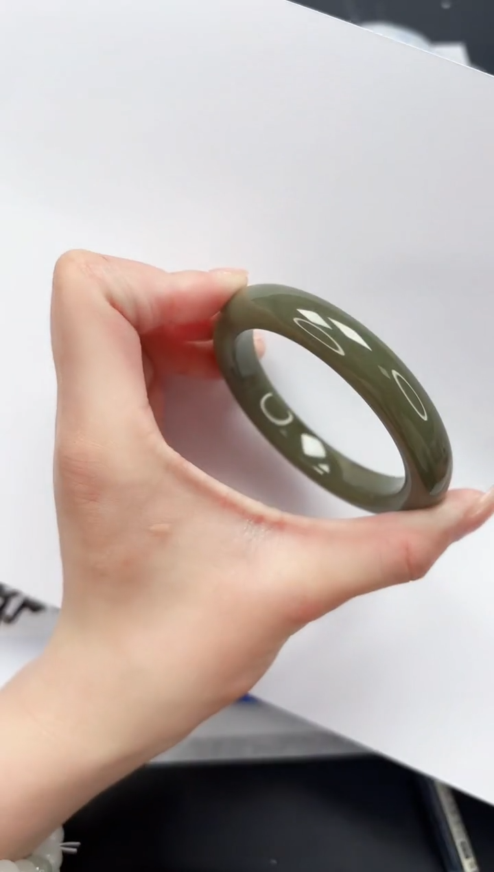 【闪购商品】和田玉手镯未镶嵌170-57.1