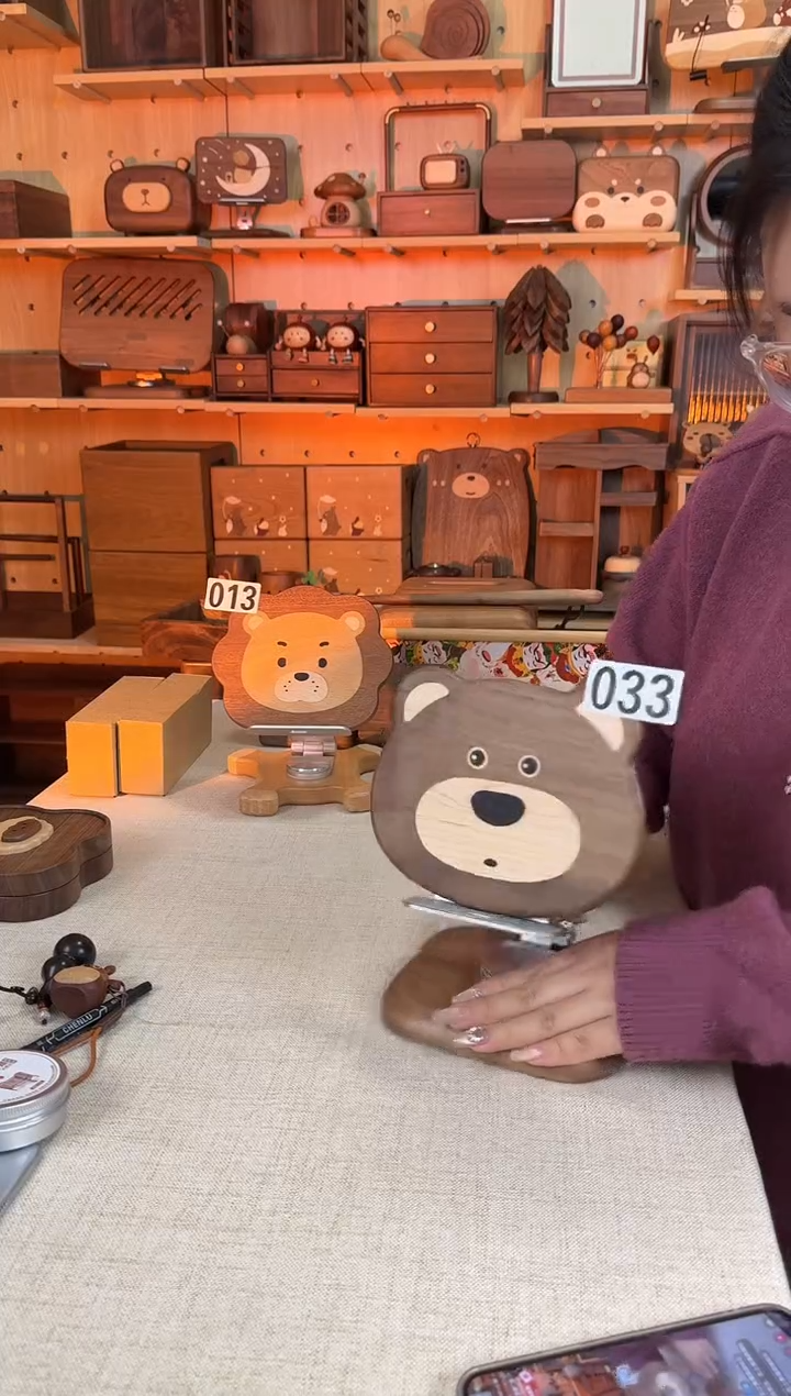 木033微瑕北美黑胡桃小熊平板支架