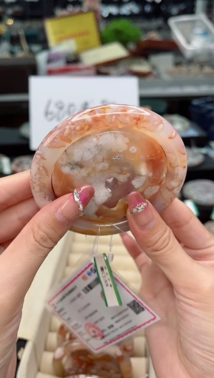 石英质玉未镶嵌手镯59圈口（赠品镯心）6430164