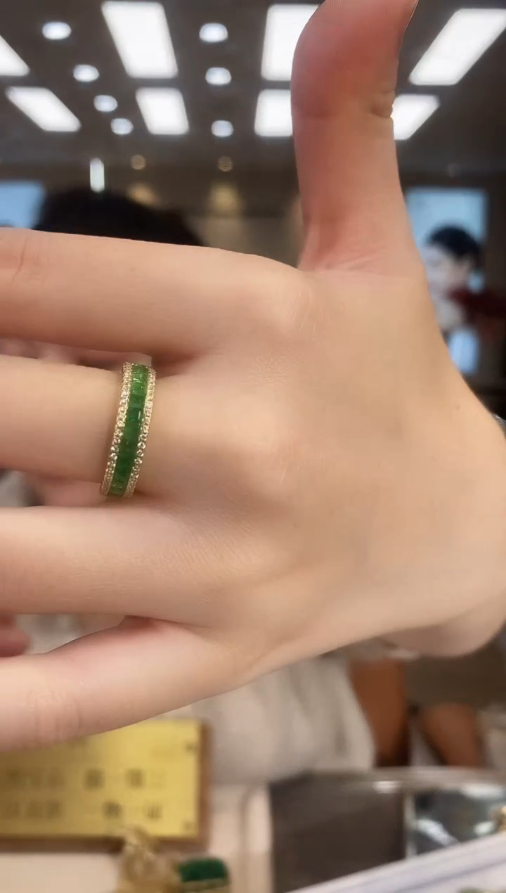 银S925镶嵌戒指祖母绿05