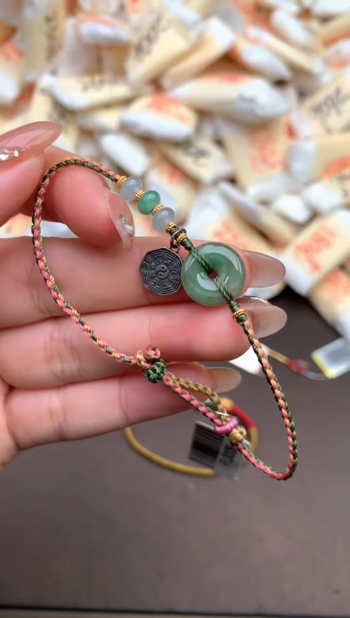 【闪购商品】未镶嵌翡翠手绳—