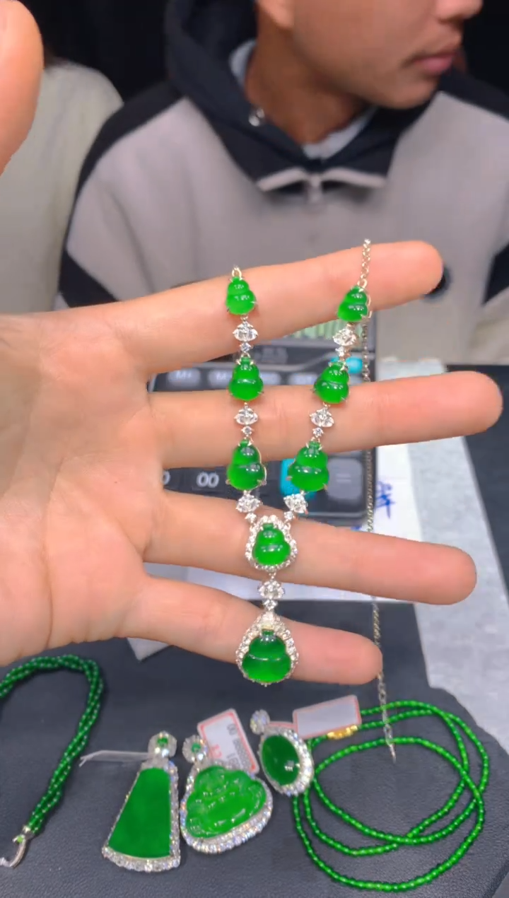 【闪购商品】定制翡翠未镶嵌151多样性发货（发其一）