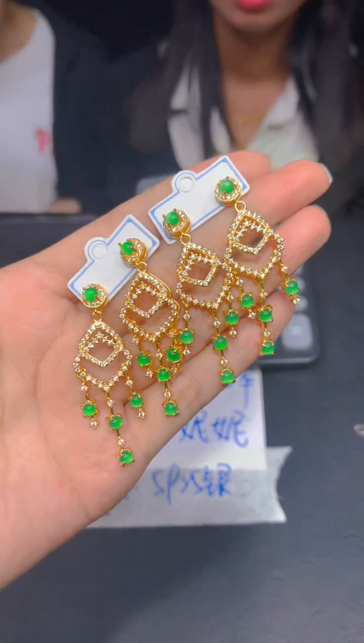 【闪购商品】定制翡翠未镶嵌150多样性发货（发其一）