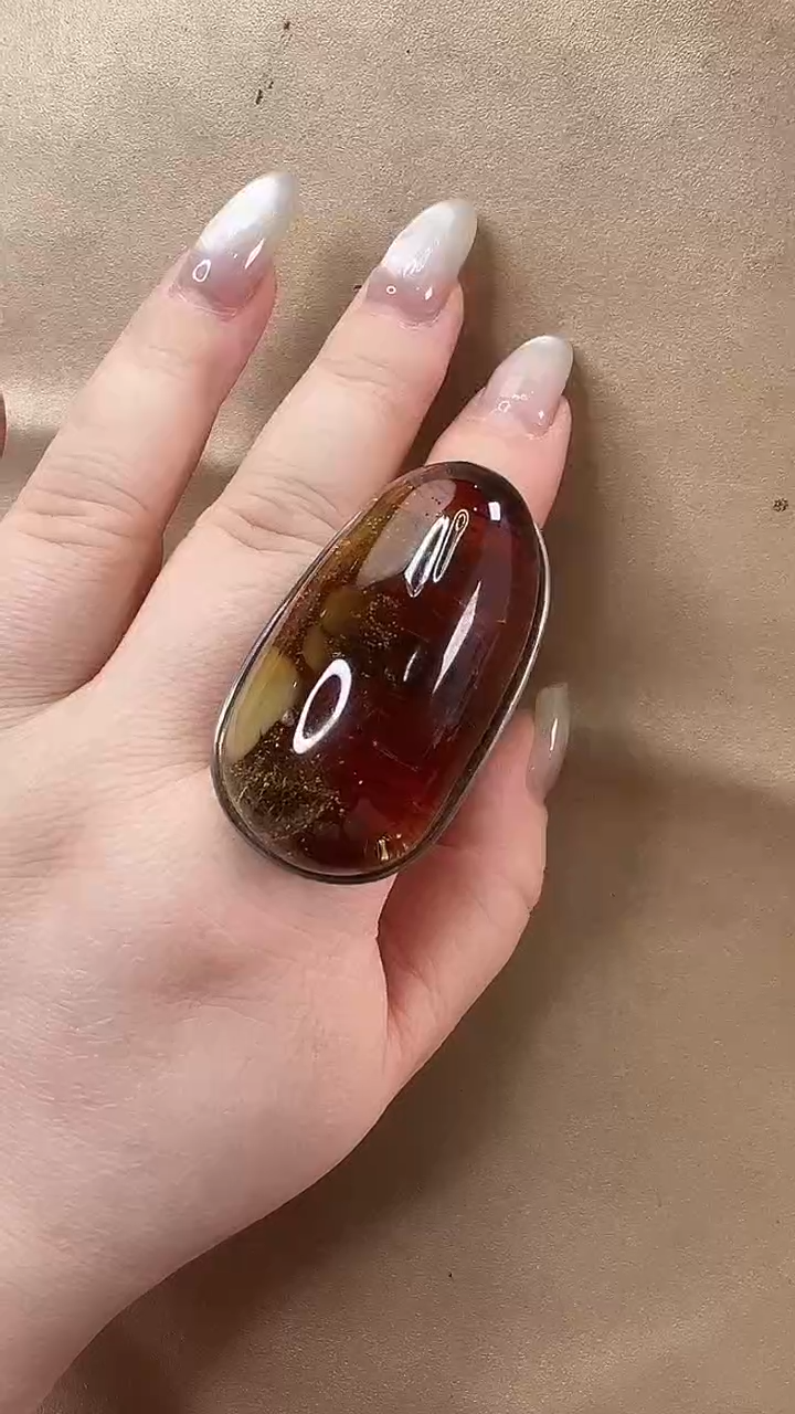 琥珀颈饰未镶嵌戒指