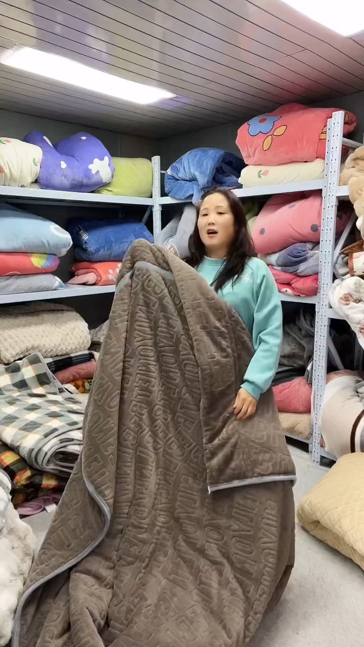 牛奶绒180+200被子