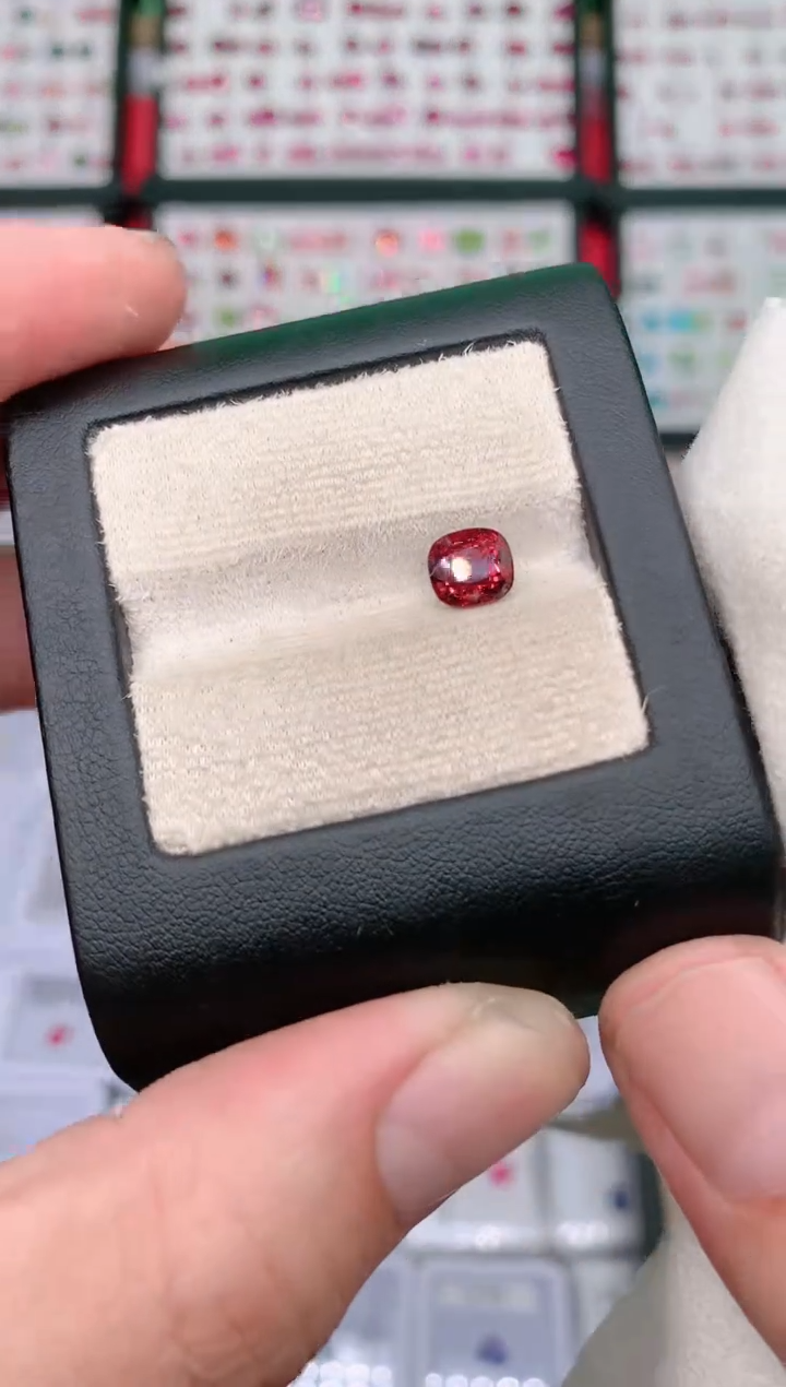 裸石未镶嵌尖晶石1.45ct