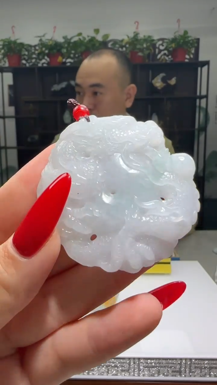 【闪购商品】翡翠颈饰未镶嵌天然翡翠A货吊坠