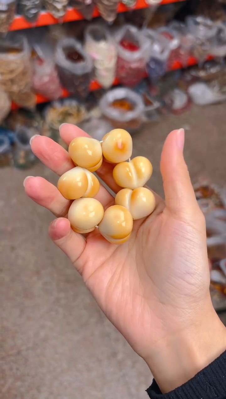 吊坠菩提根/象牙果新款爱心屁桃光面手捻  没有吊坠