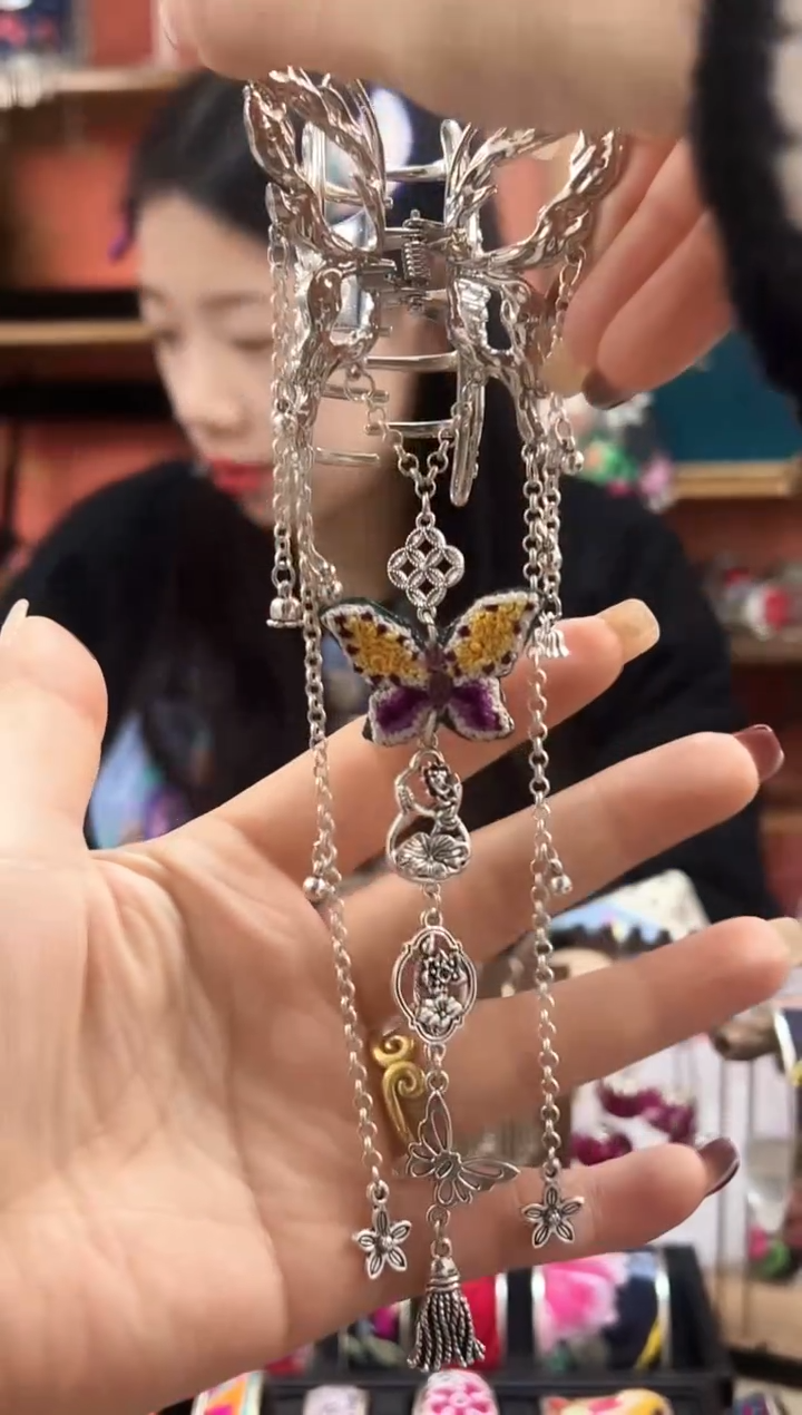 【闪购商品】织绣民族风老绣饰品451