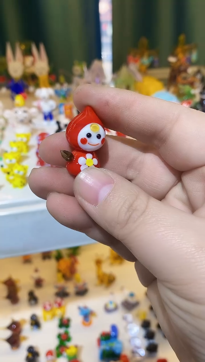 【闪购商品】琉璃手工艺品小红帽