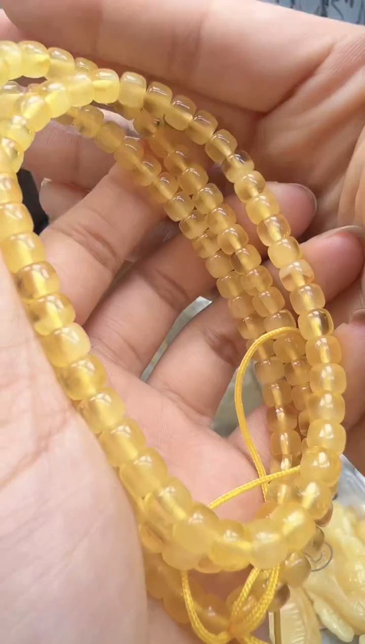 【闪购商品】琥珀裸石未镶嵌项链