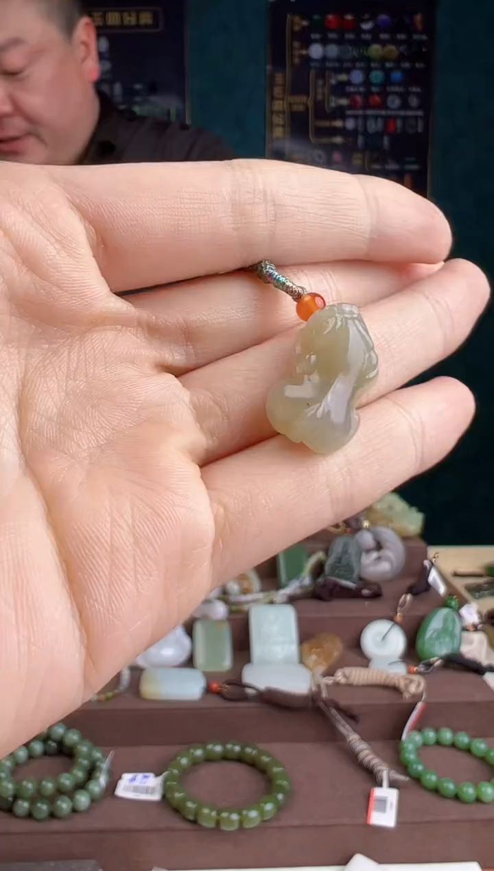 【闪购商品】和田玉颈饰未镶嵌ZZ 拍一发一 多样性发货