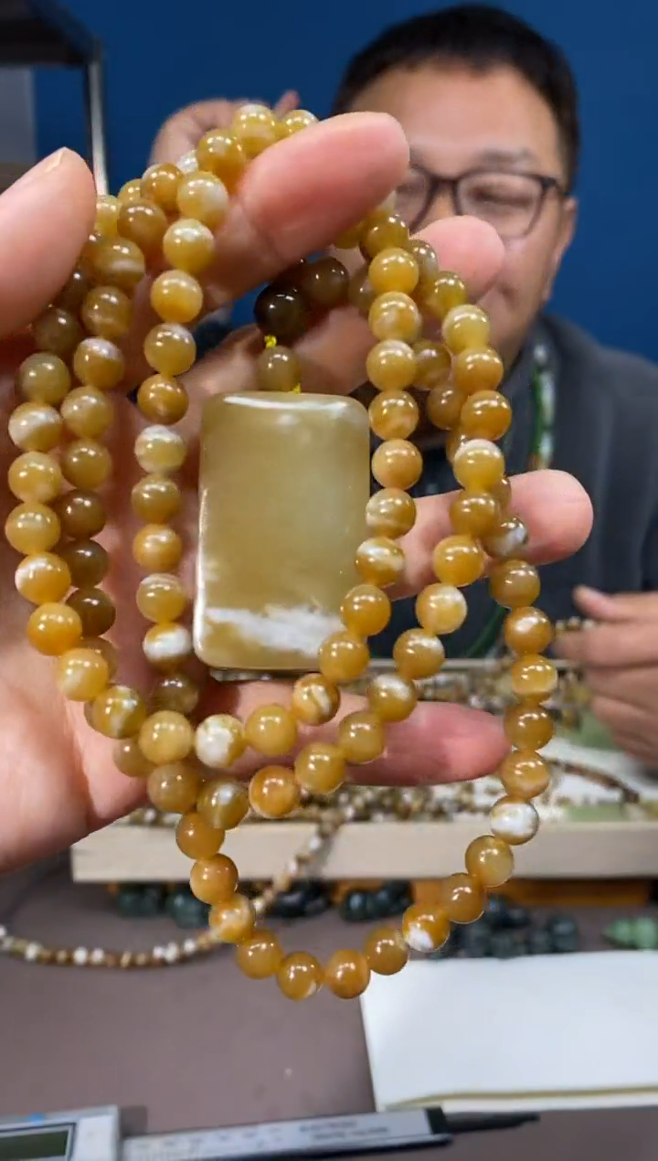 颈饰未镶嵌和田玉颜色多样性发货拍一发一