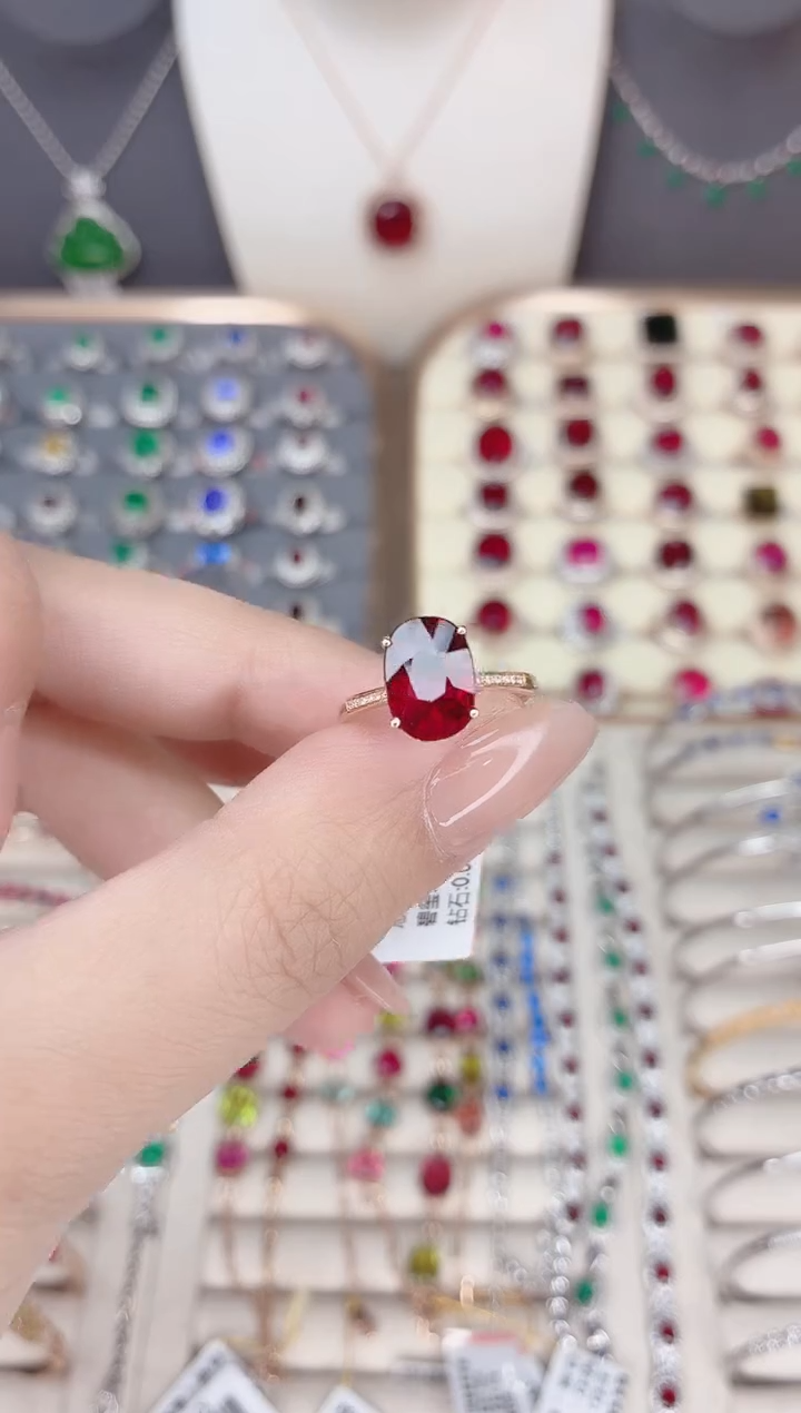 18K金镶嵌碧玺戒指碧玺爱***芦.