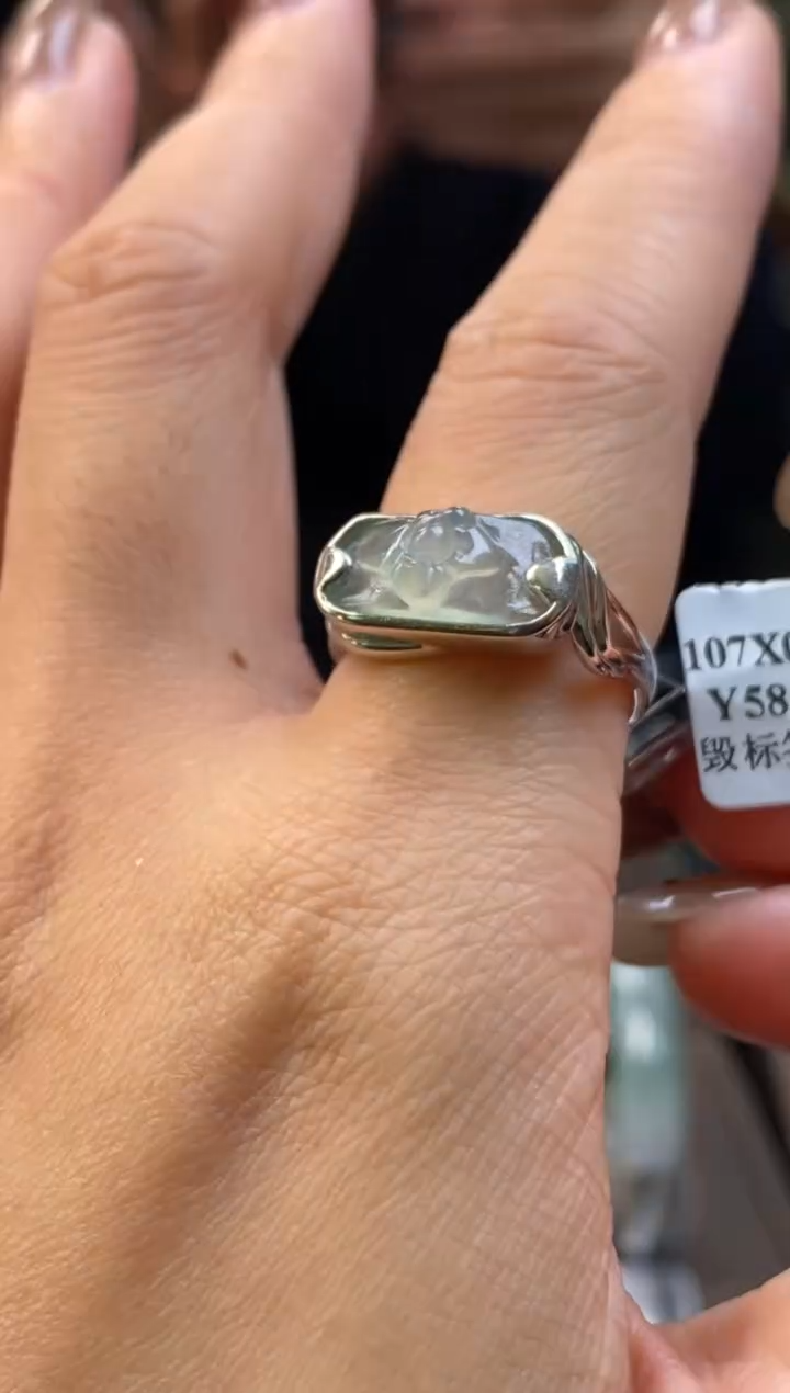 颈饰银S925镶嵌翡翠净货15325