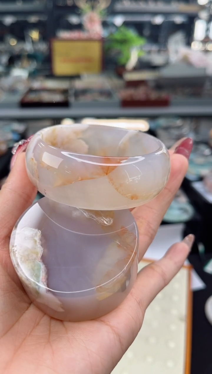 【闪购商品】石英质玉手镯未镶嵌55圈口（赠品镯心）3538064