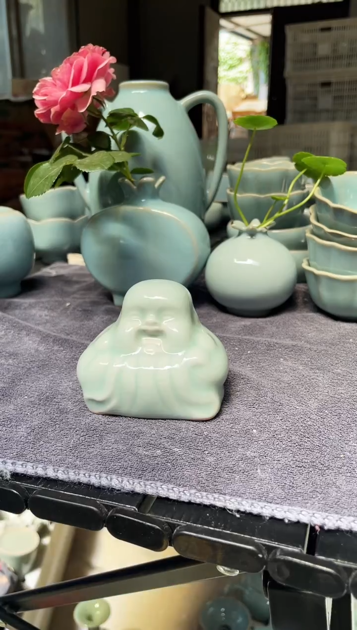 其他摆件茶宠哈哈佛 微瑕 粉青