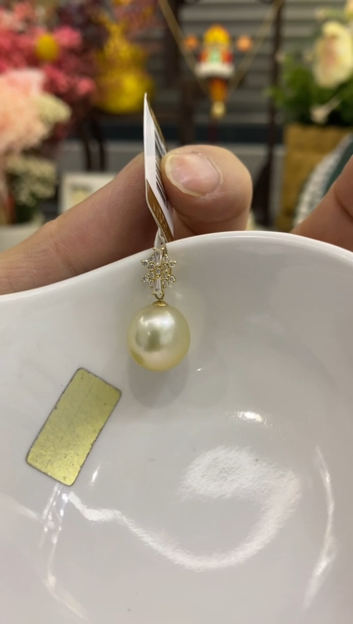 【闪购商品】海水珍珠BG18K金镶嵌珍珠吊坠赠链@@v0032