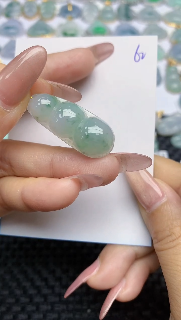 【闪购商品】翡翠颈饰18K金镶嵌天然A货翡翠 62