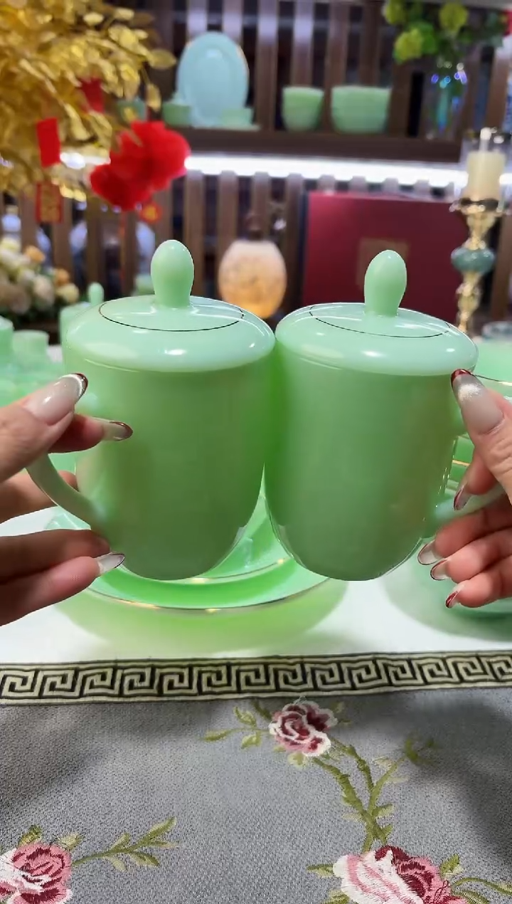 玉瓷盖杯2只水具