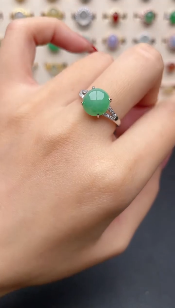 【闪购商品】翡翠戒指银S925镶嵌一物一证一礼盒