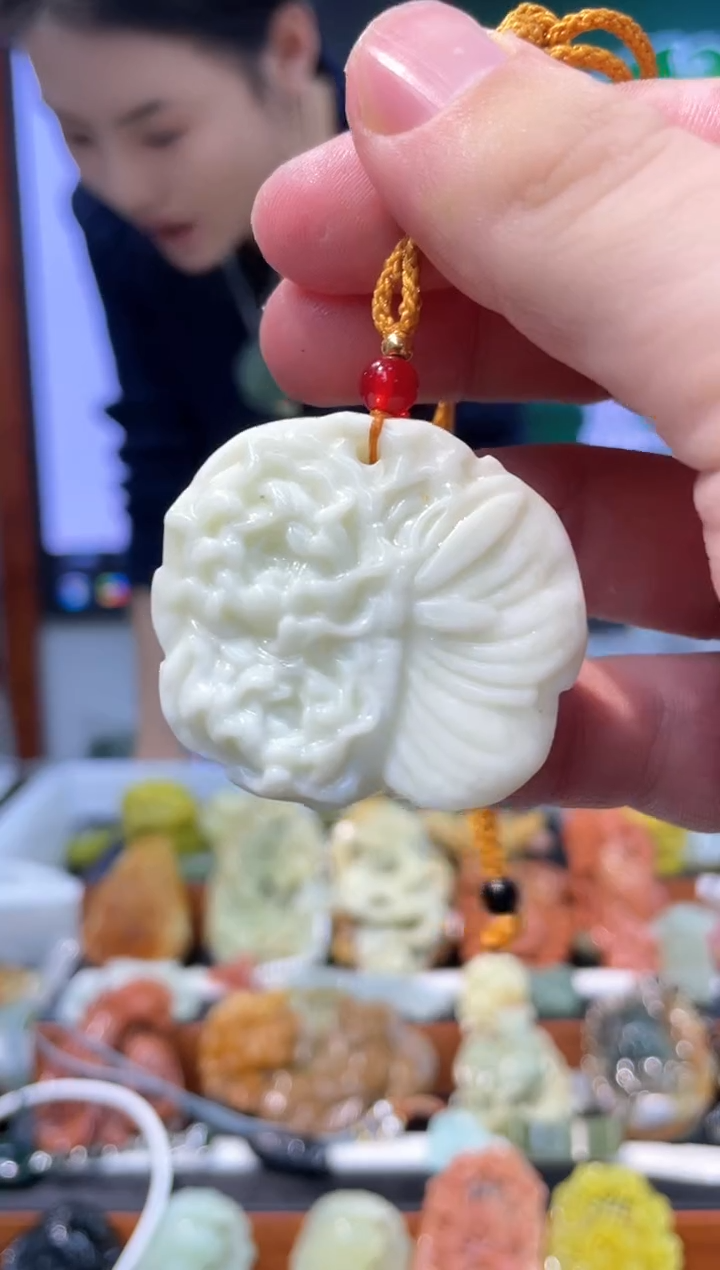 【闪购商品】岫玉吊坠未镶嵌·