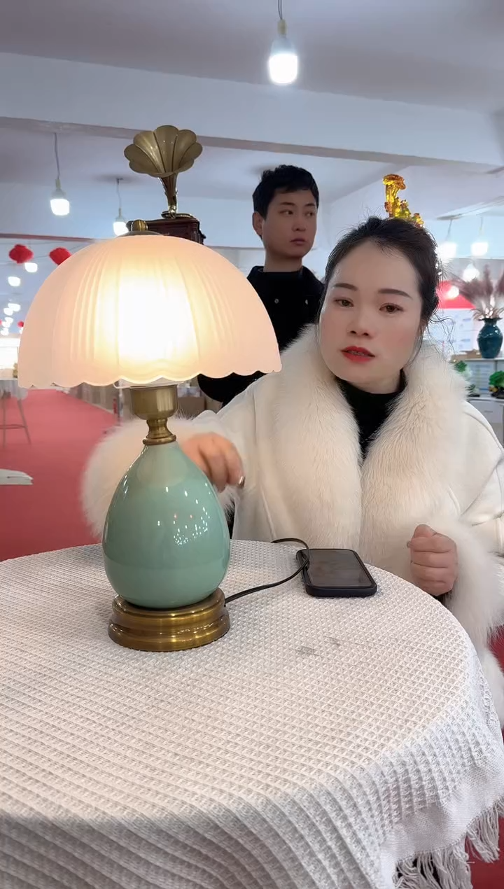 【闪购商品】无铅玻璃迪喜花器-j-早59 台灯