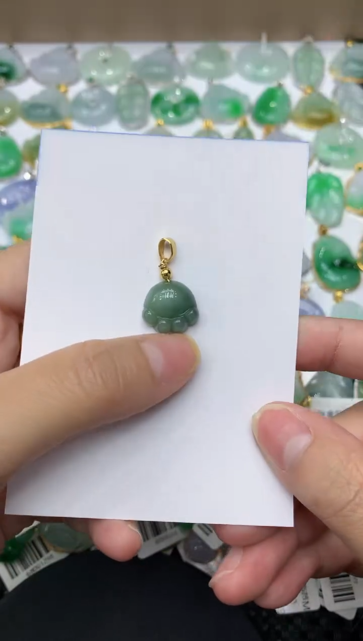 【闪购商品】翡翠颈饰合金111111111