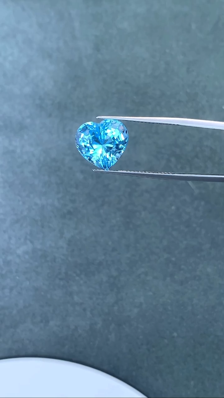 绿柱石裸石6.96克拉