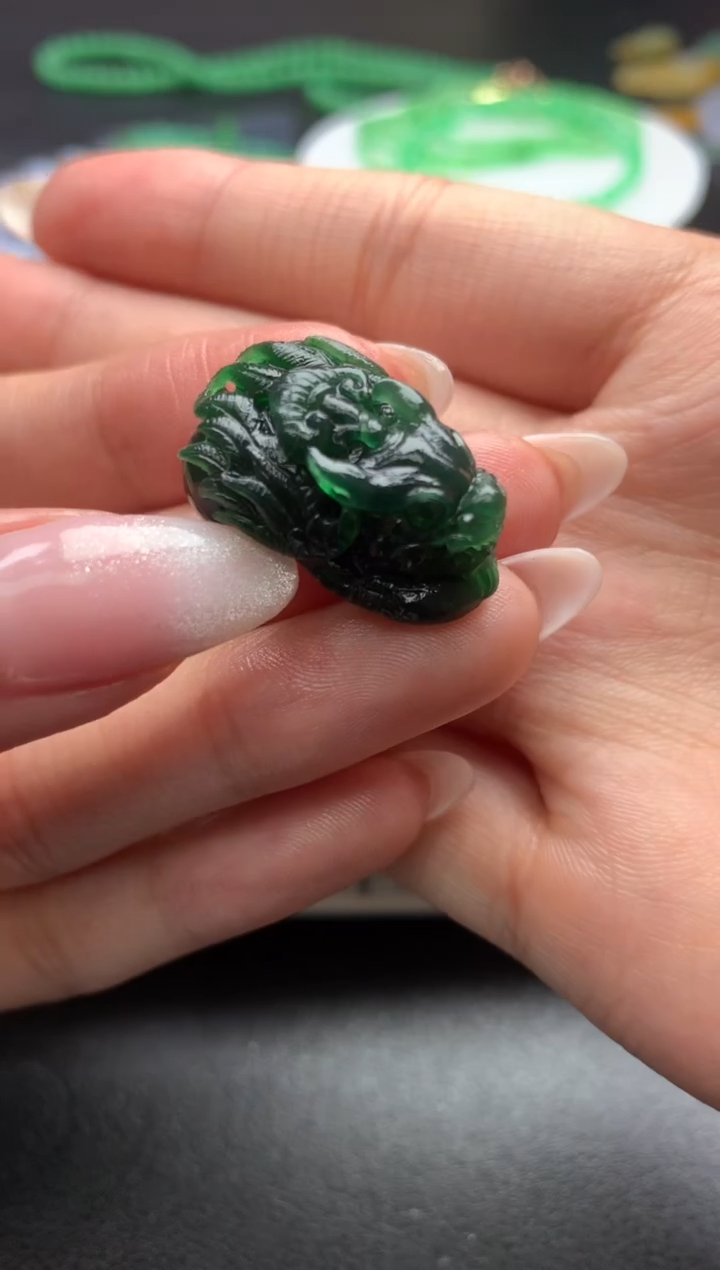 【闪购商品】定制翡翠未镶嵌毛货