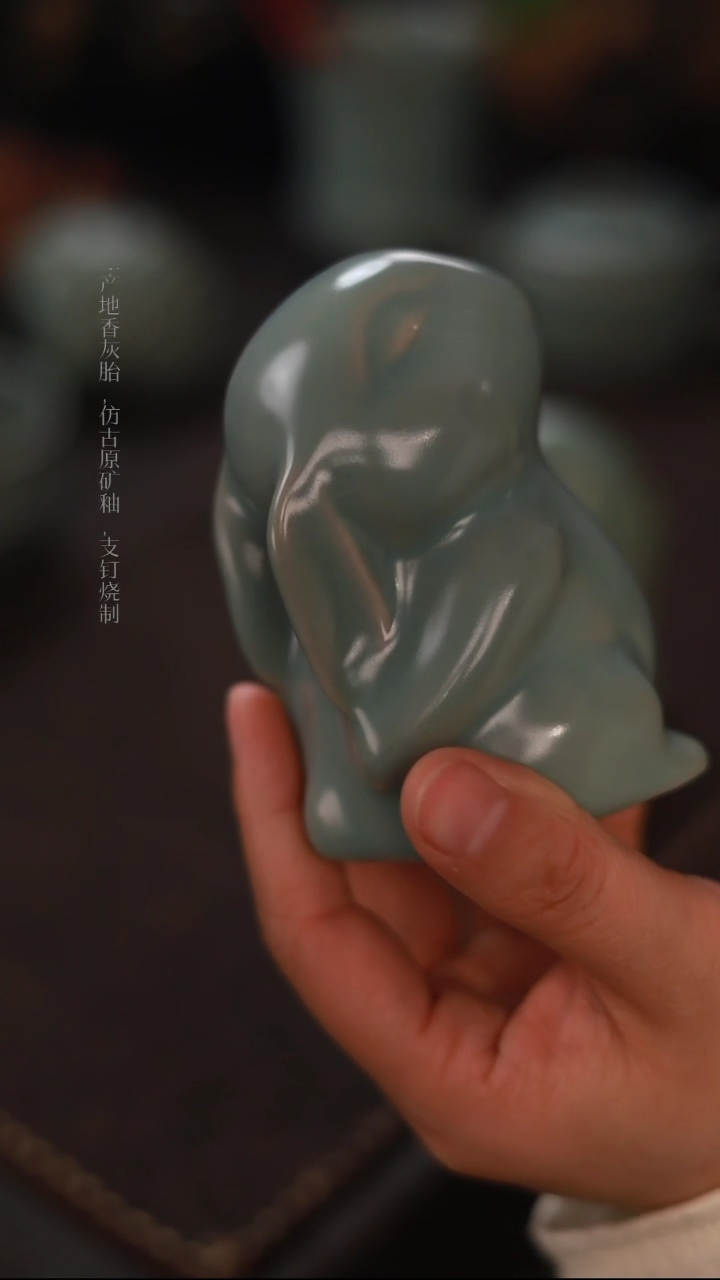 【闪购商品】杯一级品粉青仿古茶宠兔子