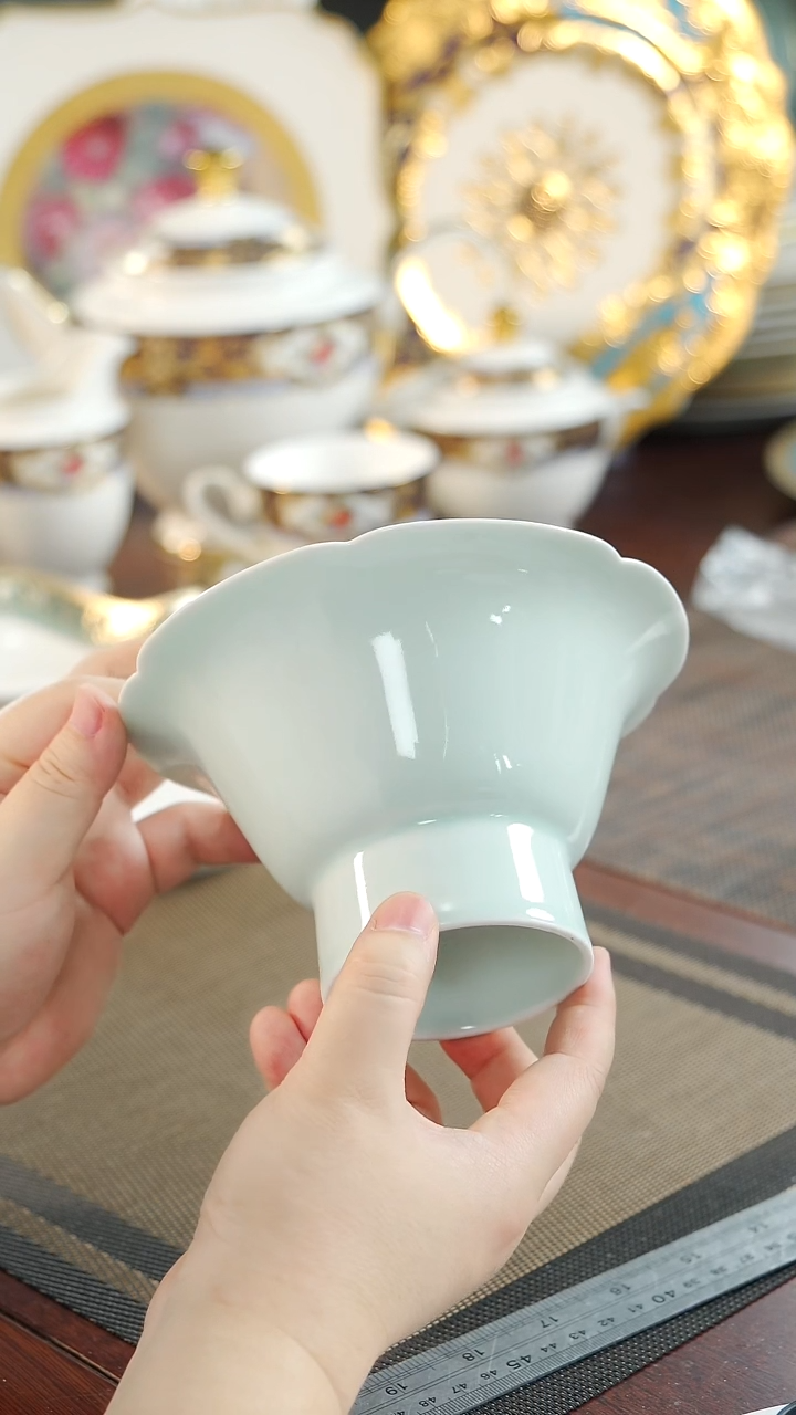 【闪购商品】瓷片6英寸高脚碗 福利价