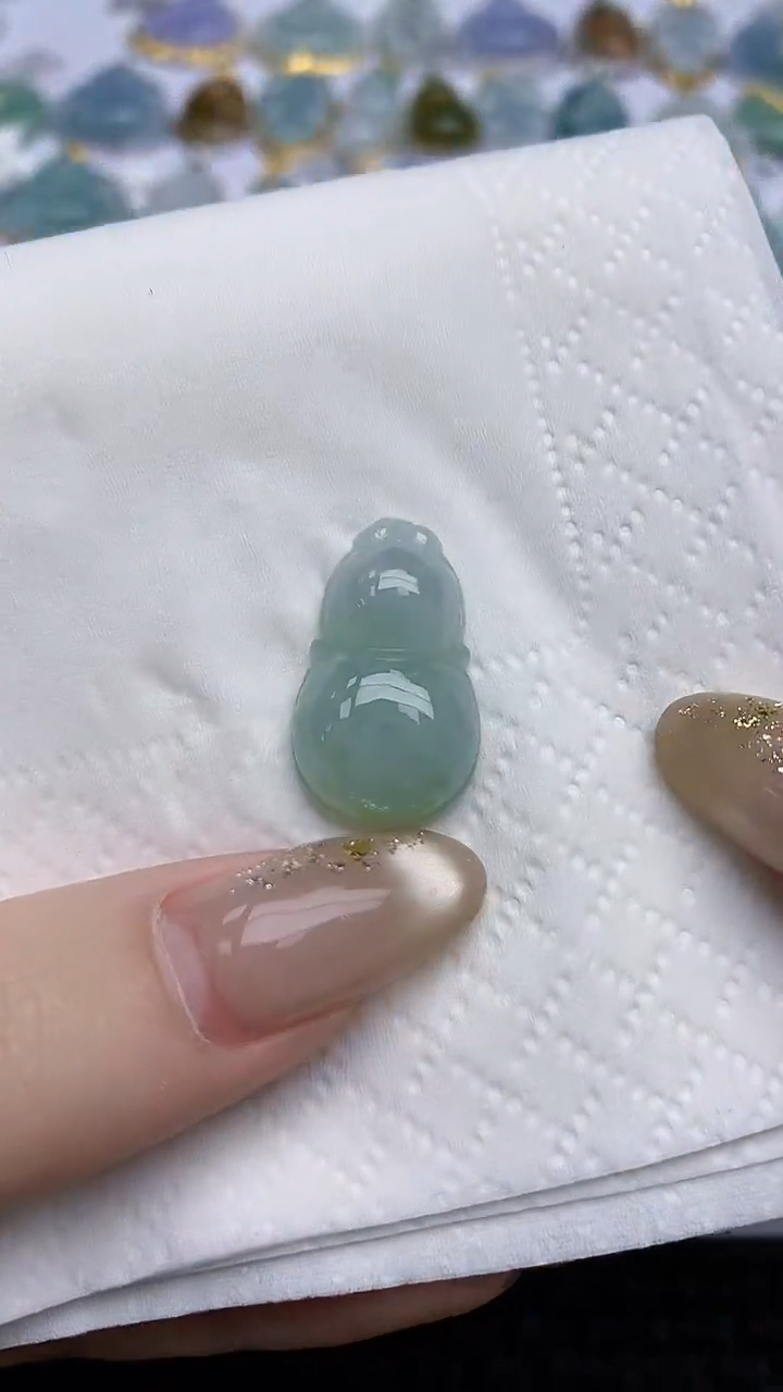 【闪购商品】翡翠颈饰未镶嵌天然A货翡翠 