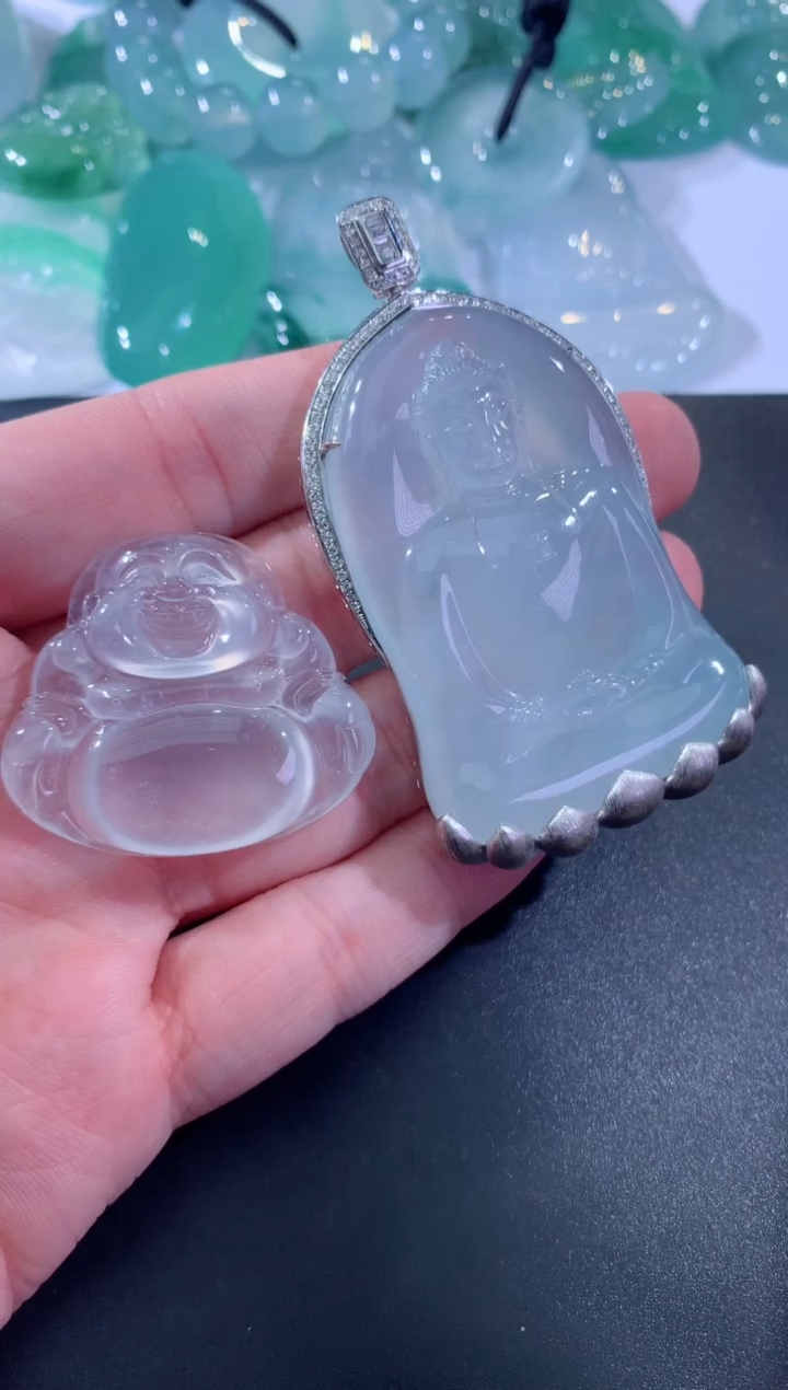 【闪购商品】翡翠颈饰未镶嵌欣赏链接